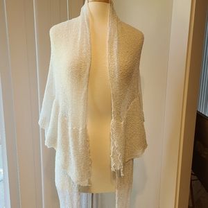 Island Tribe–Double Butterfly White/Silver Topper